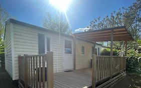 Mobil-Home Au Pied Du Luberon