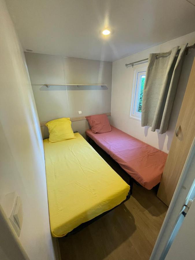 Mobil-Home Au Pied Du Luberon La Roque-d'Antheron Extérieur photo