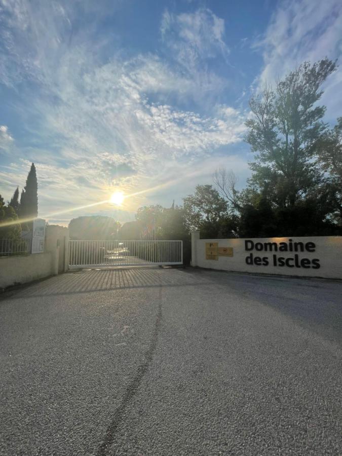 Mobil-Home Au Pied Du Luberon La Roque-d'Antheron Extérieur photo